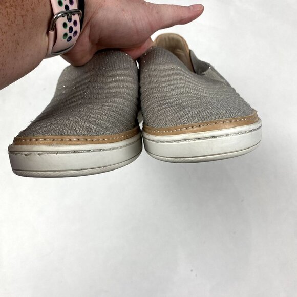 Ugg Sammy Metallic Chevron Sneaker 8 - Picture 4 of 10